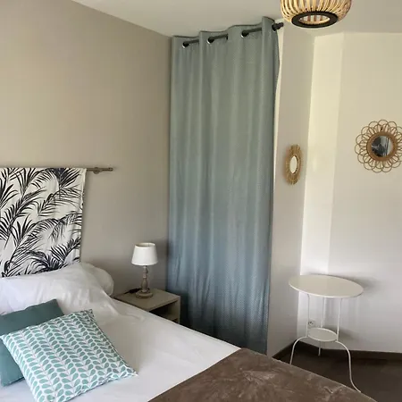 Le Relais De La Hardiesse 6Km Mont St Michel - Chambres D'Hotes Doubles * Courtils