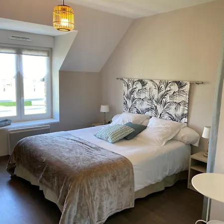 Le Relais De La Hardiesse 6km Mont St Michel - Doubles - Privatif Oda ve Kahvaltı Courtils