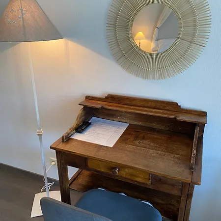 Le Relais De La Hardiesse 6km Mont St Michel - D'hotes Et B&B Courtils